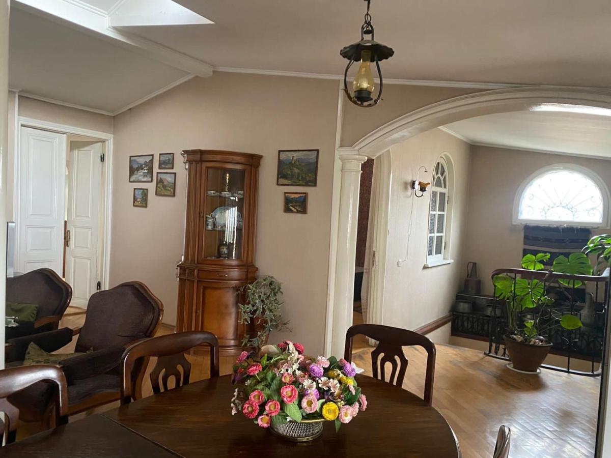 Polonia Tbilisi House Hotel Kültér fotó