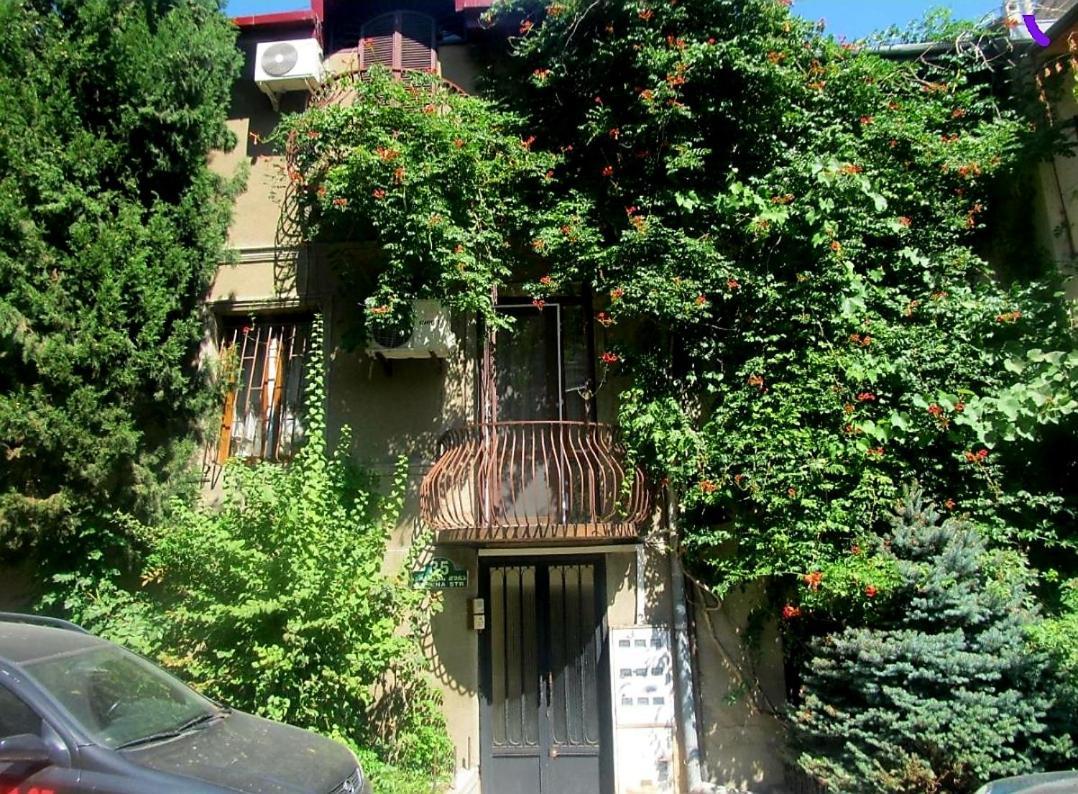 Polonia Tbilisi House Hotel Kültér fotó