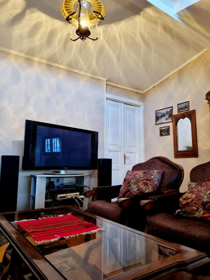 Polonia Tbilisi House Hotel Kültér fotó