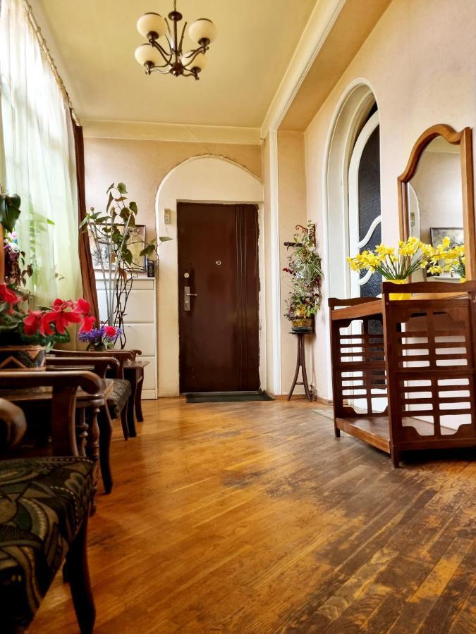 Polonia Tbilisi House Hotel Kültér fotó