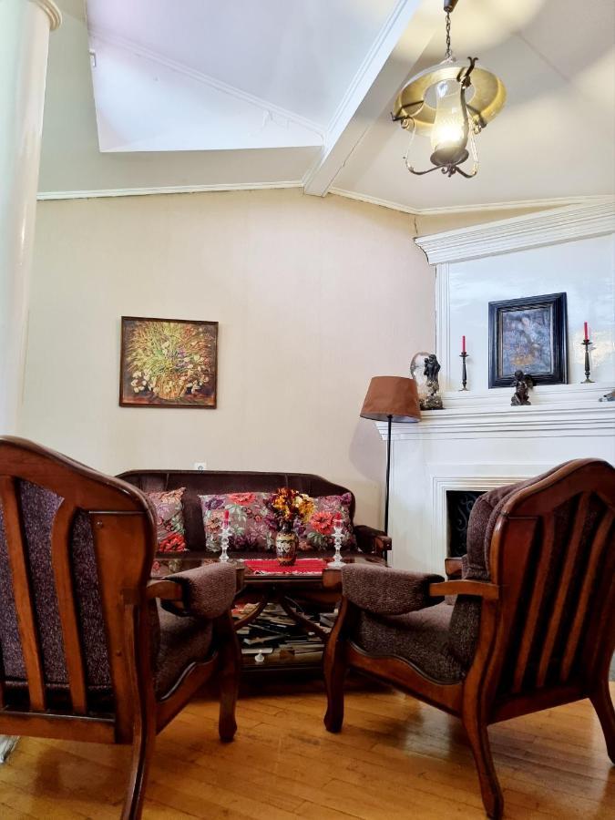 Polonia Tbilisi House Hotel Kültér fotó
