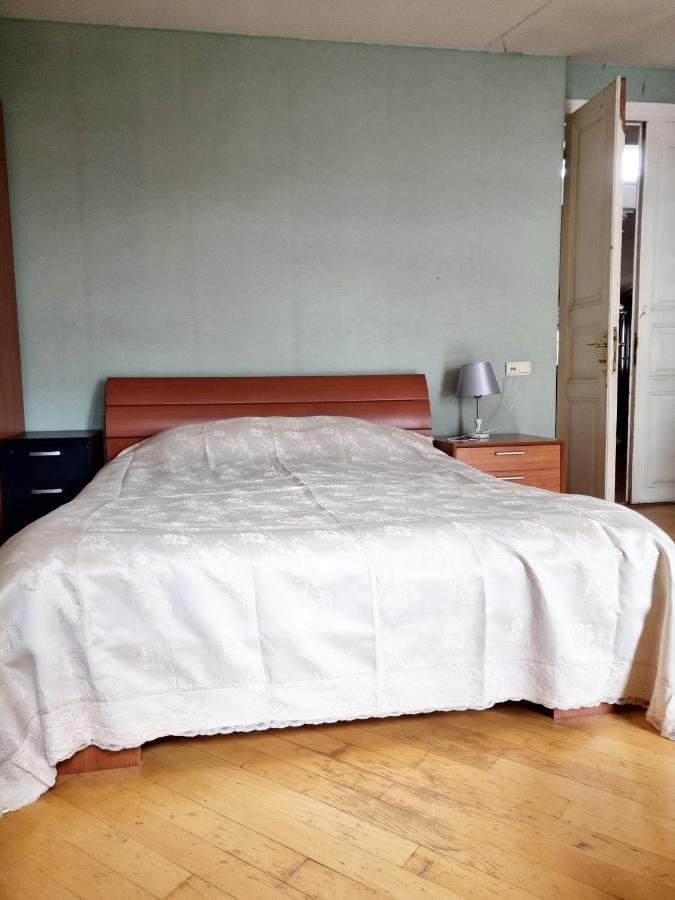 Polonia Tbilisi House Hotel Kültér fotó