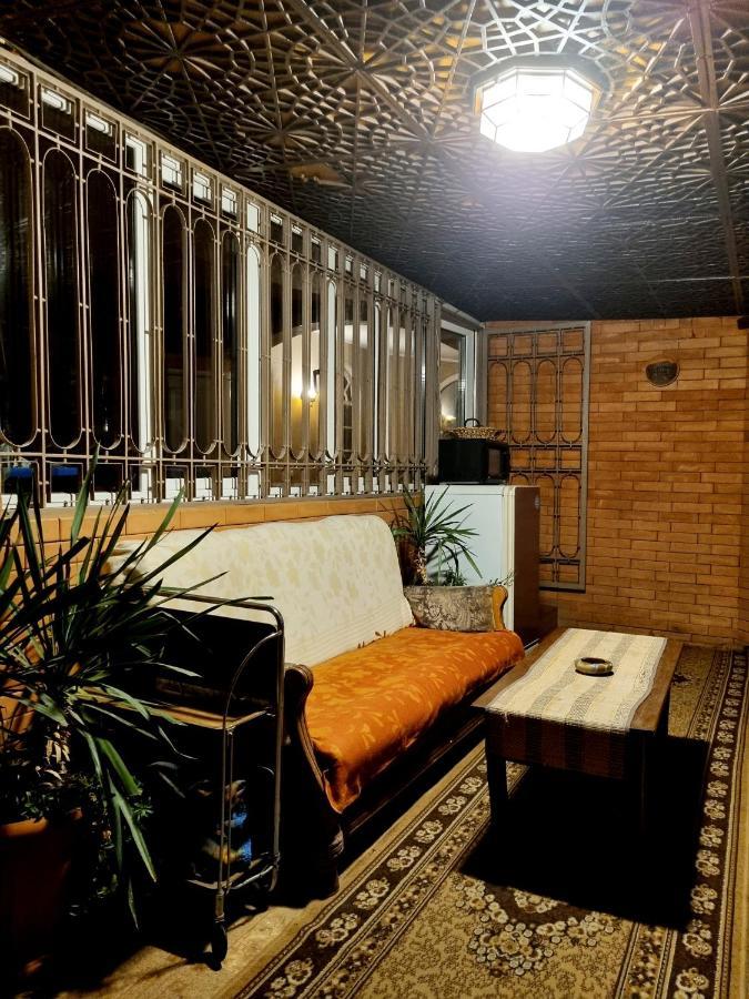 Polonia Tbilisi House Hotel Kültér fotó