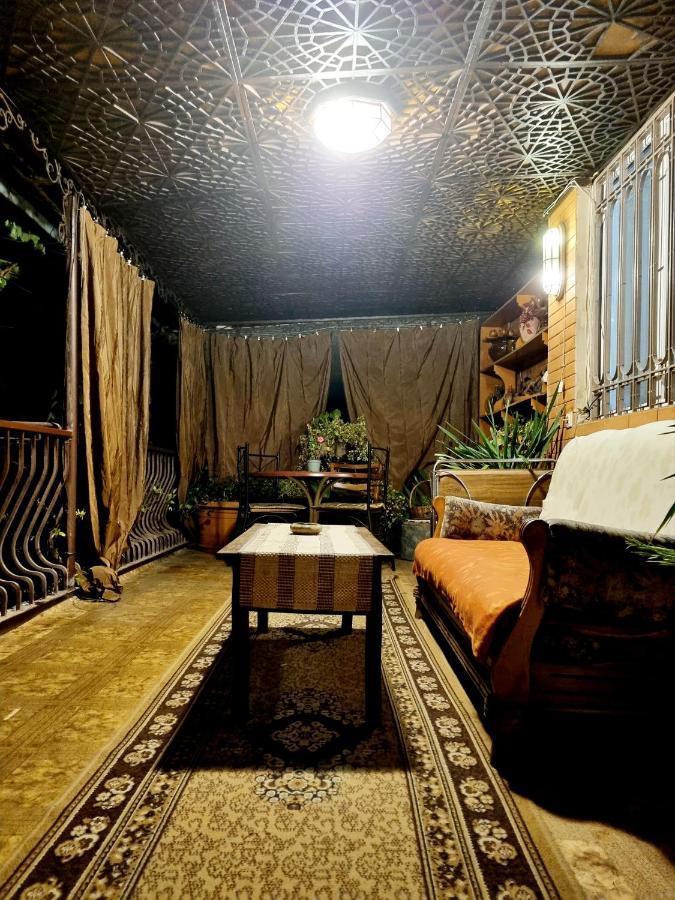 Polonia Tbilisi House Hotel Kültér fotó