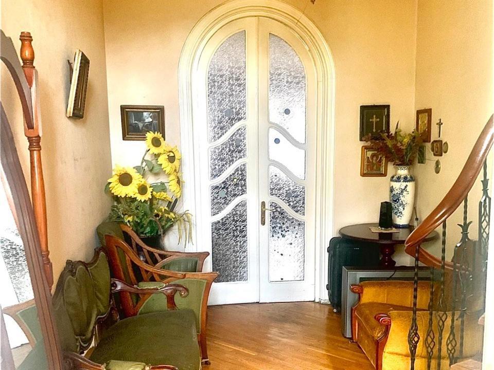 Polonia Tbilisi House Hotel Kültér fotó