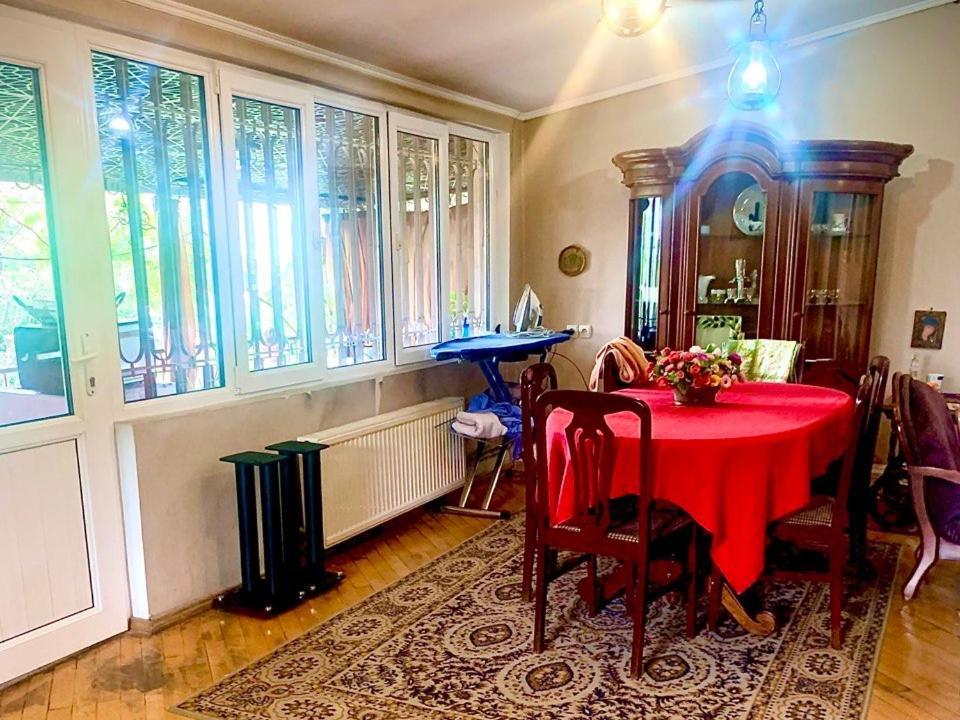 Polonia Tbilisi House Hotel Kültér fotó
